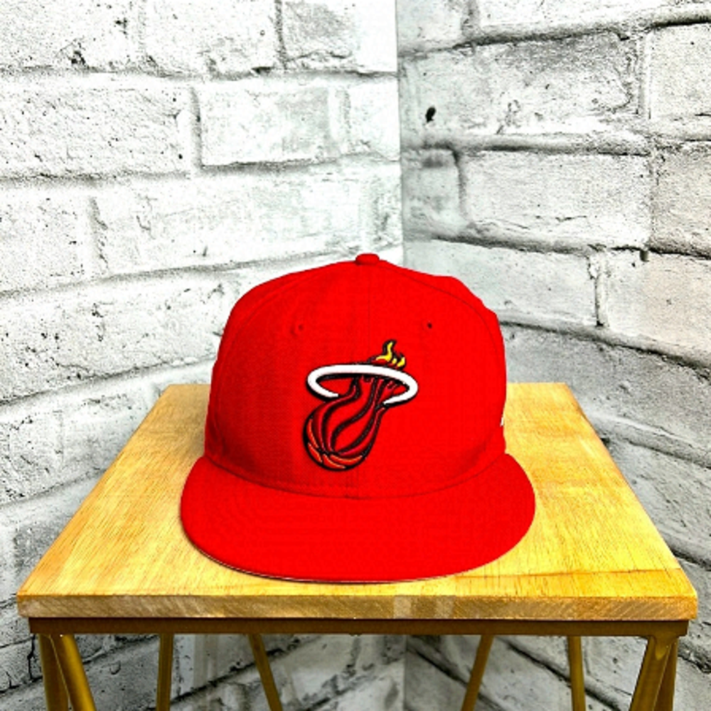 New Era Red Miami Heat Official Team Colour 59 Fifty Fitted Hat